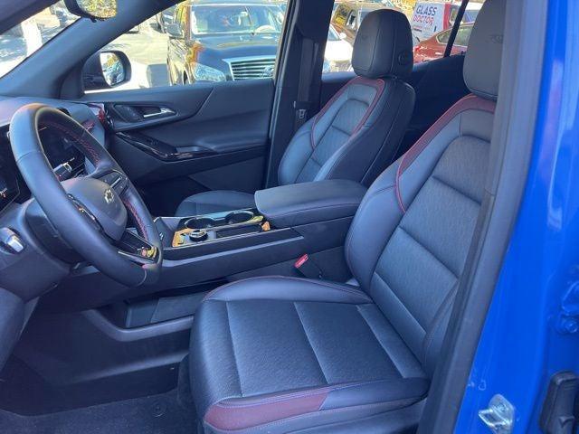 used 2025 Chevrolet Equinox car, priced at $30,771