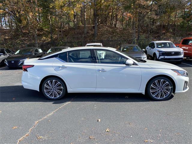 new 2025 Nissan Altima car, priced at $32,996