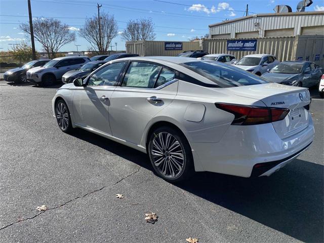 new 2025 Nissan Altima car, priced at $32,996