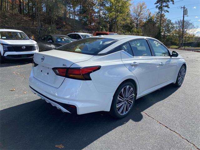 new 2025 Nissan Altima car, priced at $32,996