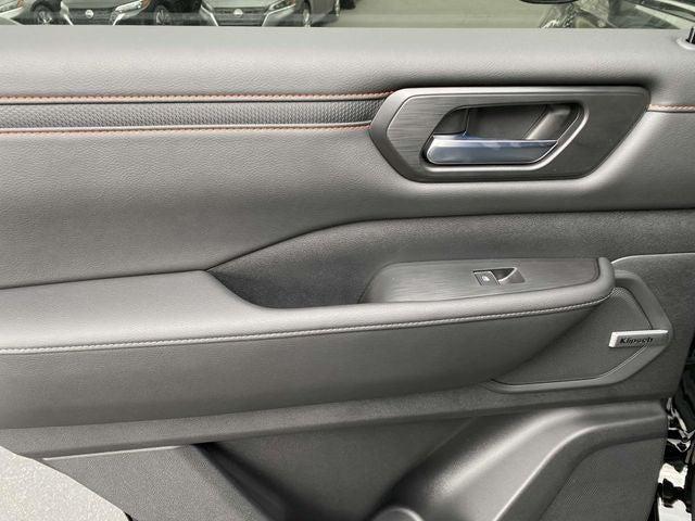 new 2025 Nissan Armada car, priced at $72,331