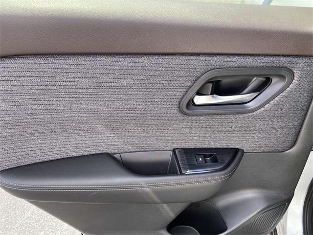 used 2022 Nissan Rogue car, priced at $22,518