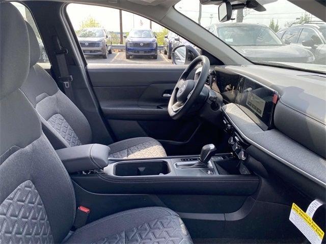 new 2025 Nissan Kicks car, priced at $26,941