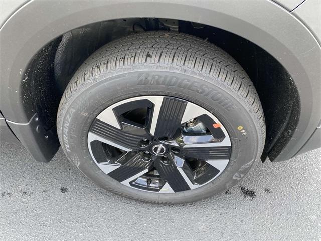 new 2025 Nissan Kicks car, priced at $134,705