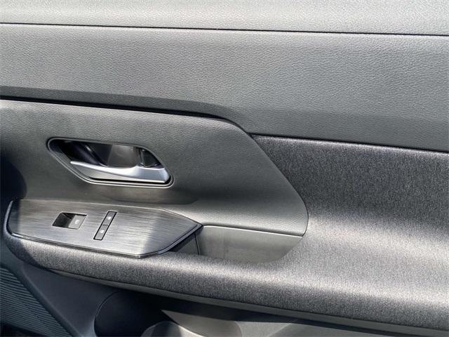 new 2025 Nissan Kicks car, priced at $134,705