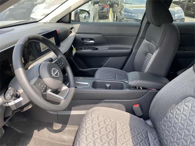new 2025 Nissan Kicks car, priced at $134,705