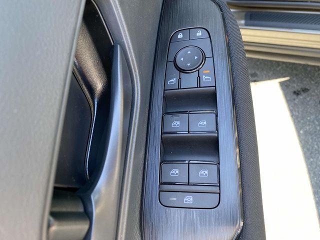 new 2025 Nissan Kicks car, priced at $24,068