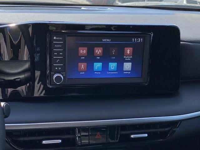 new 2025 Nissan Kicks car, priced at $24,068