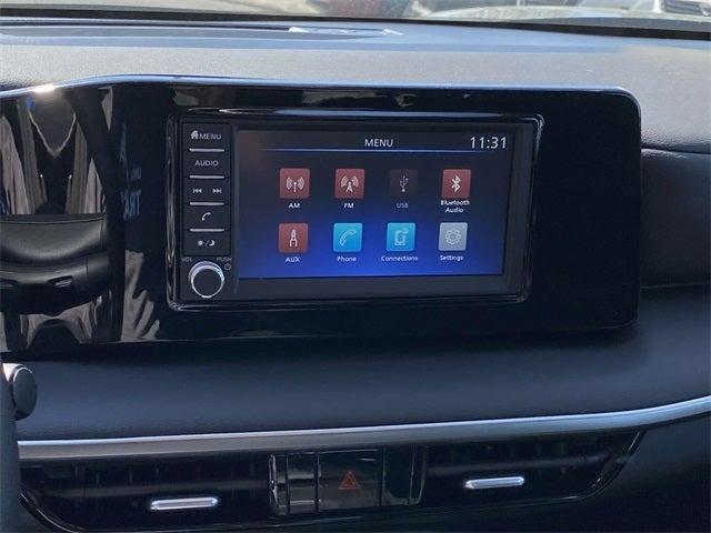new 2025 Nissan Kicks car, priced at $24,068