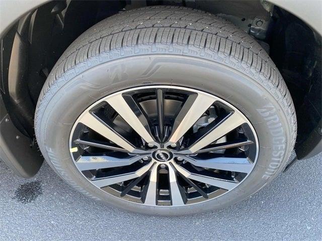 new 2025 Nissan Pathfinder car, priced at $52,142