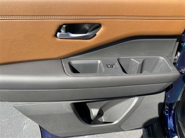 new 2025 Nissan Pathfinder car, priced at $52,142