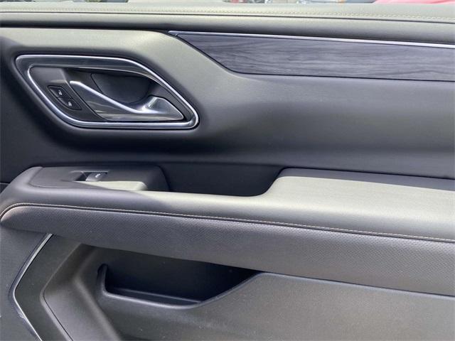 used 2023 GMC Yukon car, priced at $49,693