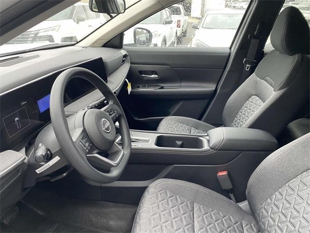new 2025 Nissan Kicks car, priced at $132,705
