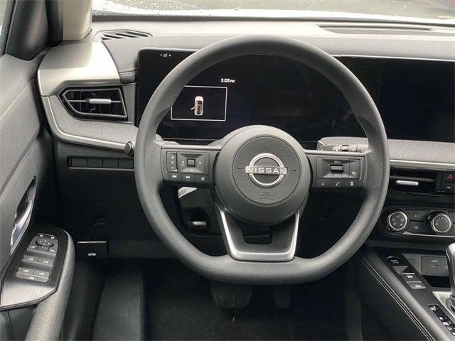 new 2025 Nissan Kicks car, priced at $26,541