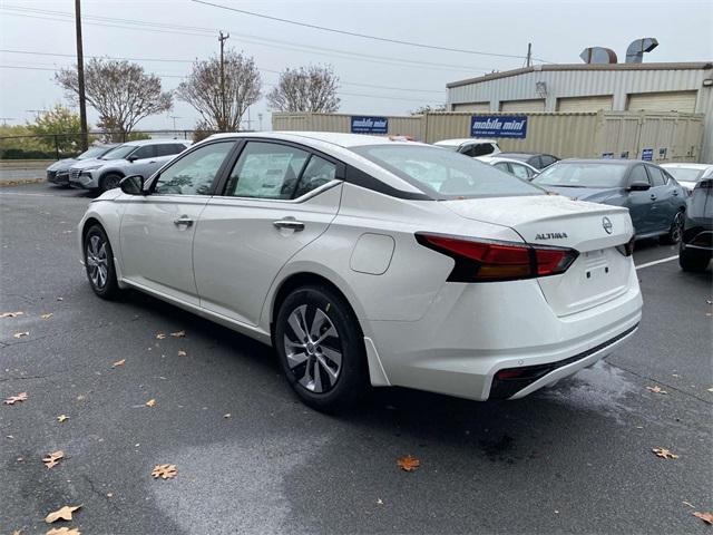 new 2025 Nissan Altima car, priced at $26,087