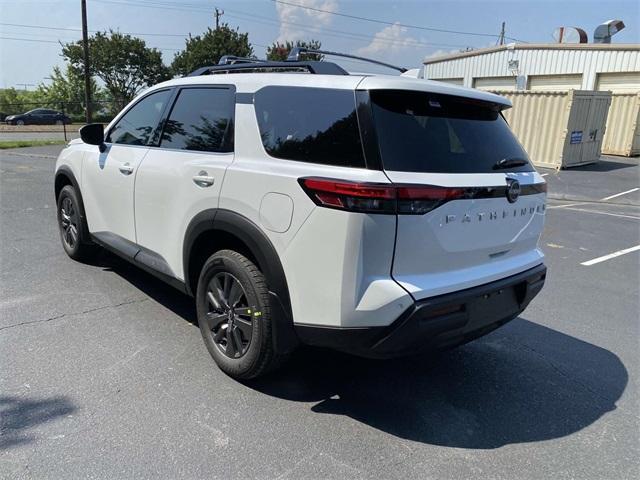 new 2025 Nissan Pathfinder car, priced at $39,092