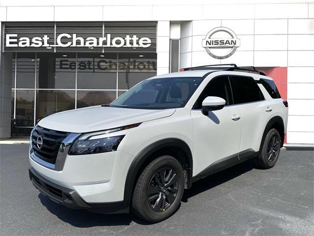new 2025 Nissan Pathfinder car, priced at $39,092