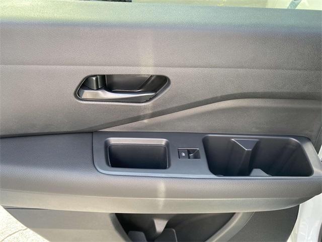 new 2025 Nissan Pathfinder car, priced at $39,092