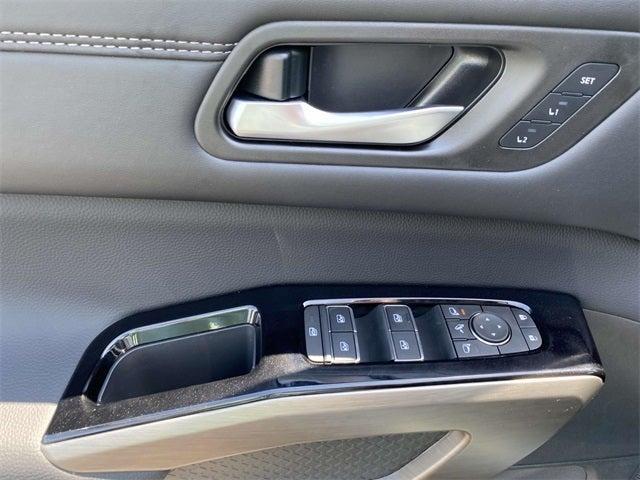 new 2025 Nissan Pathfinder car, priced at $50,874