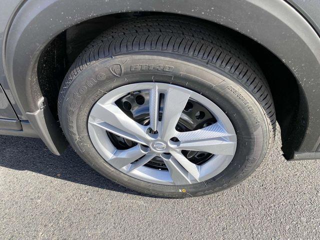 new 2024 Nissan Kicks car, priced at $20,693