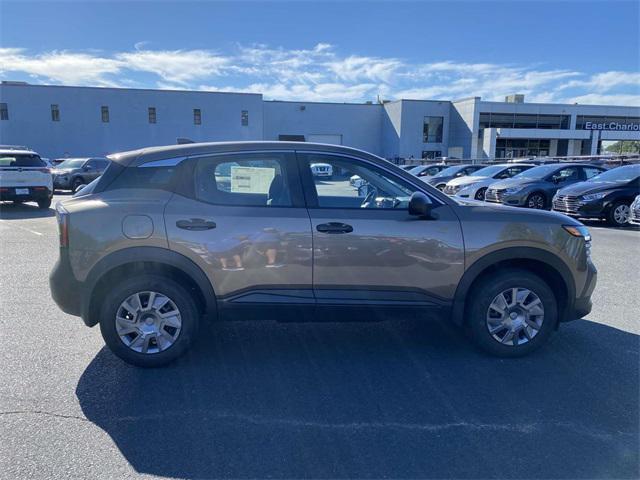 new 2025 Nissan Kicks car, priced at $22,950