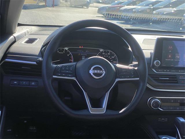 used 2023 Nissan Altima car, priced at $19,111