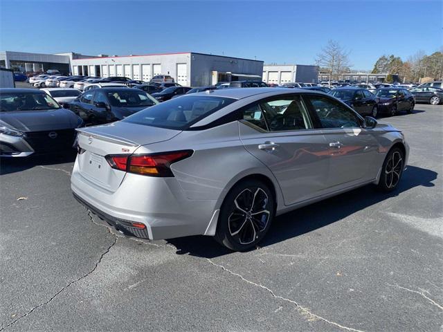 new 2025 Nissan Altima car, priced at $29,425