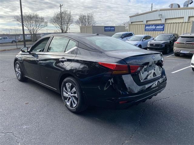 new 2025 Nissan Altima car, priced at $25,795