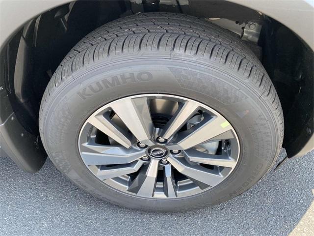 new 2025 Nissan Pathfinder car, priced at $40,921