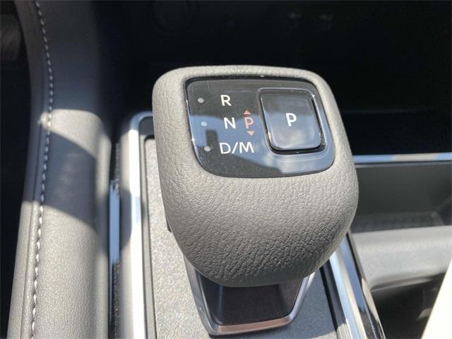 new 2025 Nissan Pathfinder car, priced at $40,921
