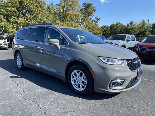 used 2022 Chrysler Pacifica car, priced at $23,635