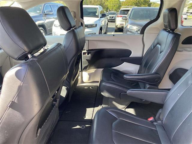 used 2022 Chrysler Pacifica car, priced at $23,635