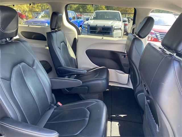 used 2022 Chrysler Pacifica car, priced at $23,635