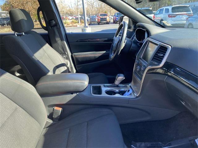 used 2016 Jeep Grand Cherokee car, priced at $17,775