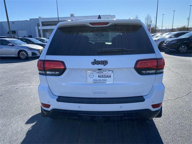 used 2016 Jeep Grand Cherokee car, priced at $17,775