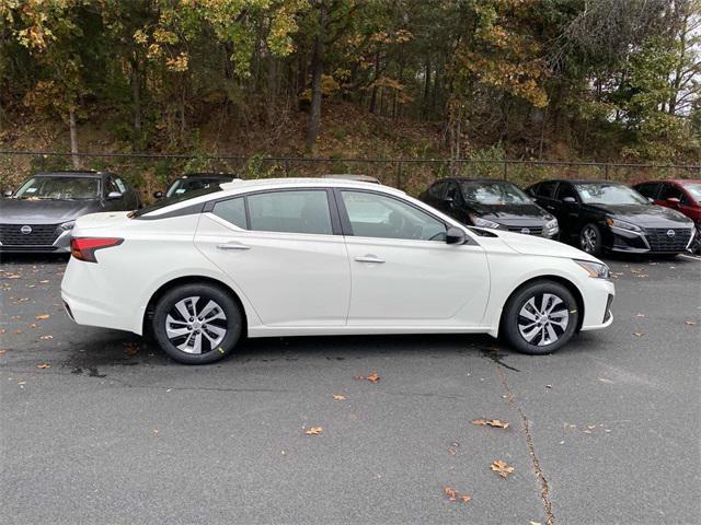 new 2025 Nissan Altima car, priced at $24,668