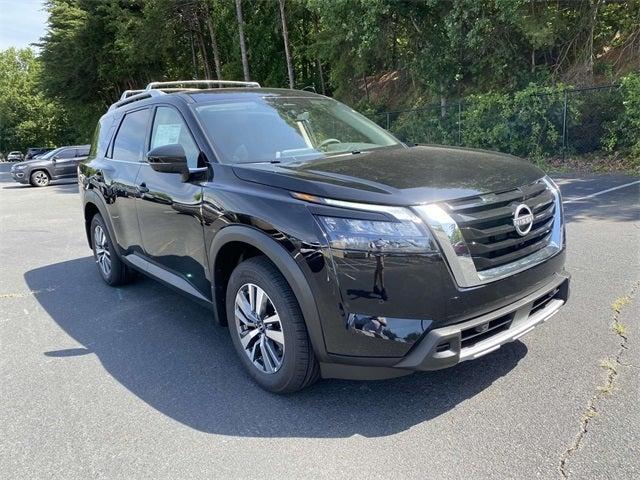 new 2025 Nissan Pathfinder car, priced at $41,321