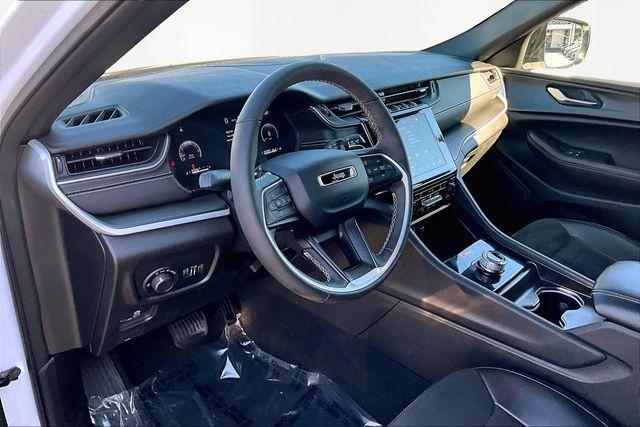 used 2024 Jeep Grand Cherokee L car, priced at $34,393