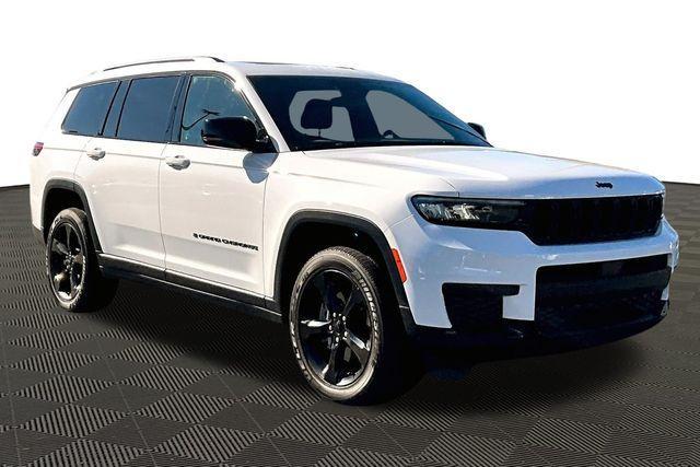 used 2024 Jeep Grand Cherokee L car, priced at $34,393