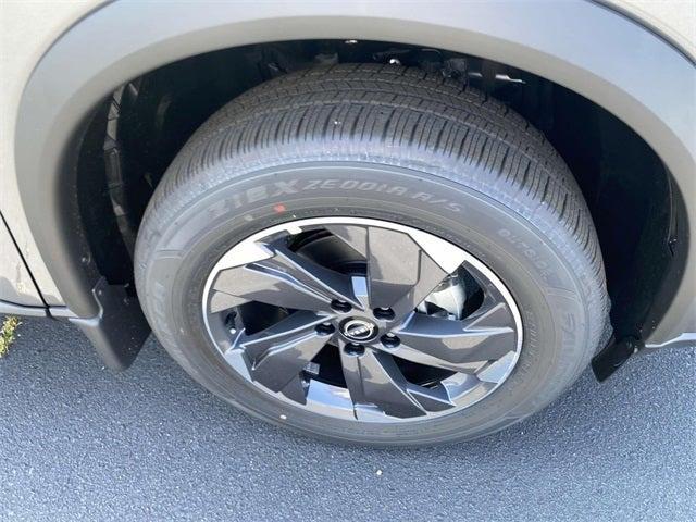 new 2025 Nissan Rogue car, priced at $29,992