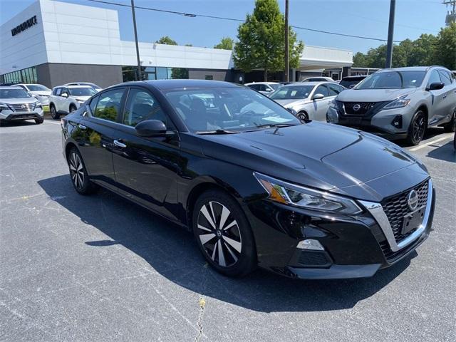 used 2022 Nissan Altima car, priced at $17,884