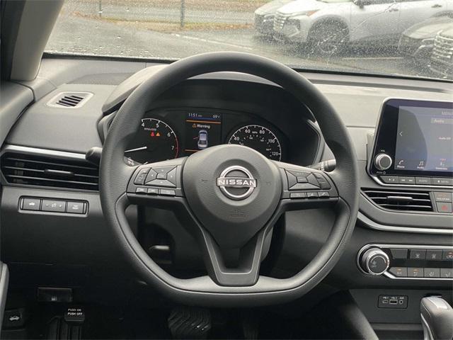 new 2025 Nissan Altima car, priced at $26,008