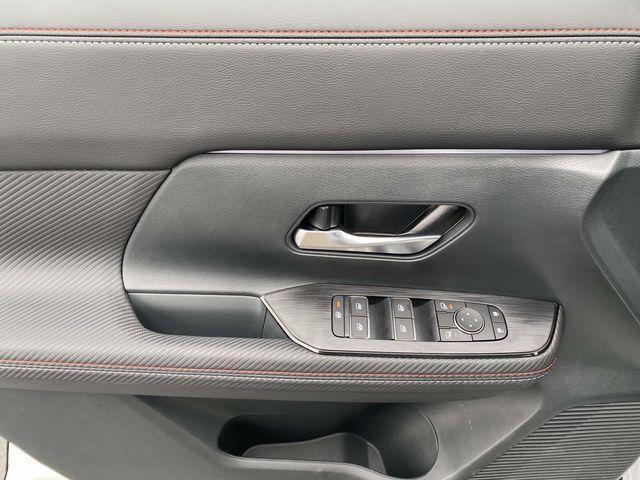 new 2025 Nissan Kicks car, priced at $27,310