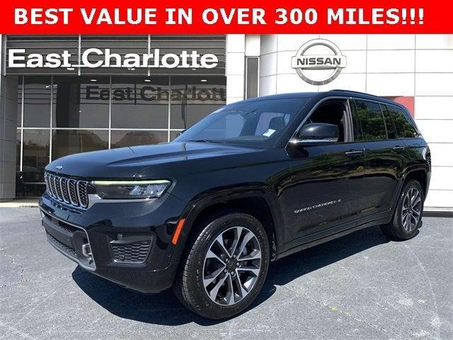used 2022 Jeep Grand Cherokee car, priced at $38,490