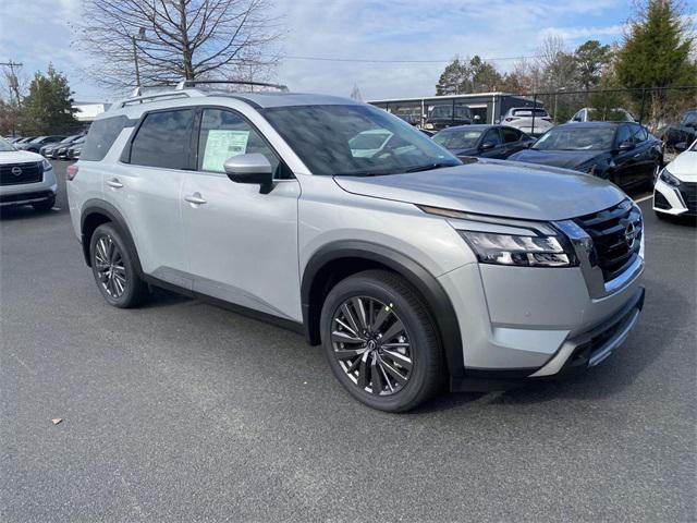 new 2025 Nissan Pathfinder car, priced at $46,012