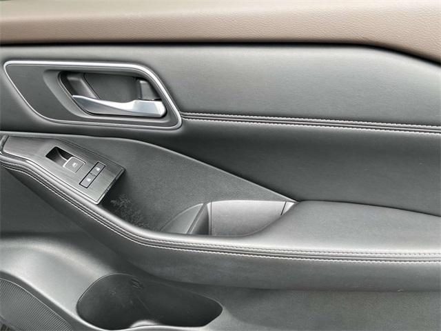 used 2021 Nissan Rogue car, priced at $21,374