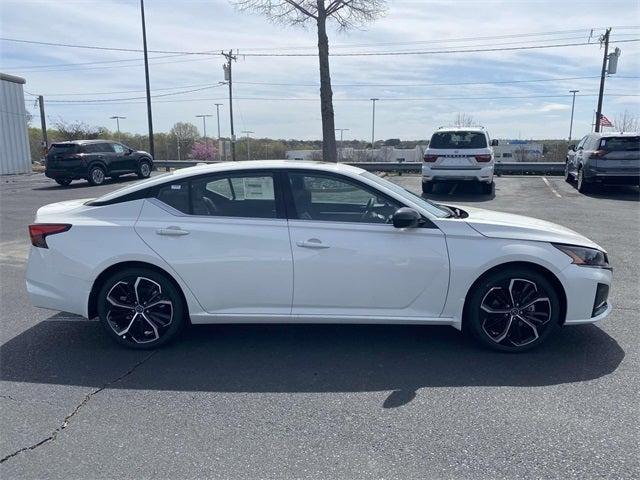 new 2024 Nissan Altima car, priced at $29,677