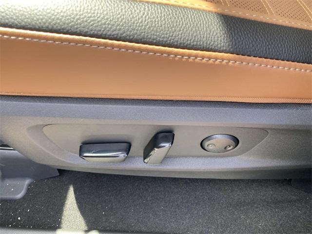 new 2025 Nissan Pathfinder car, priced at $49,987