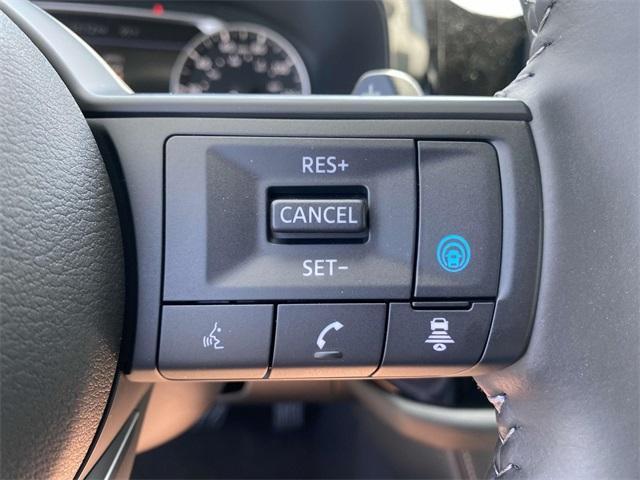 new 2025 Nissan Pathfinder car, priced at $38,689