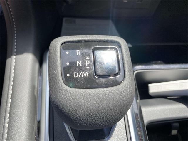 new 2025 Nissan Pathfinder car, priced at $38,689